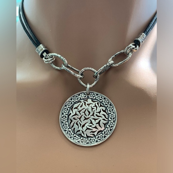 Silpada Vintage Sterling & Leather Sunburst Filigree Necklace - Picture 10 of 15